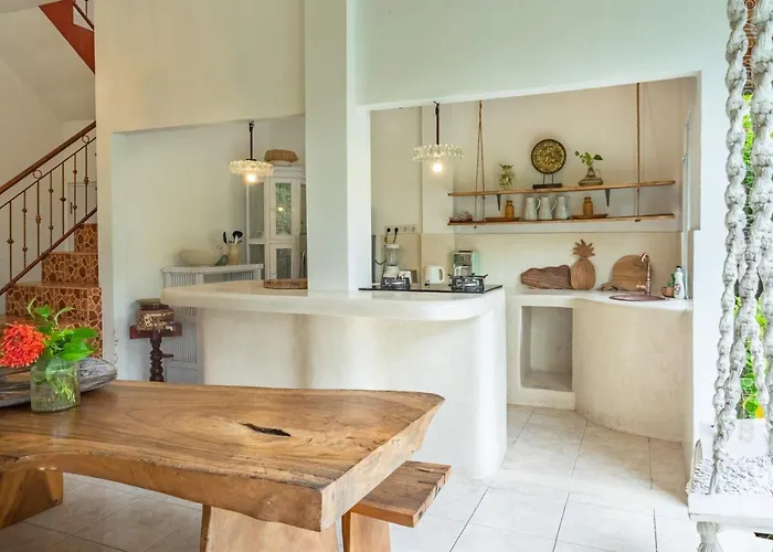 Medori Close To Bintang Supermarket Villa Seminyak